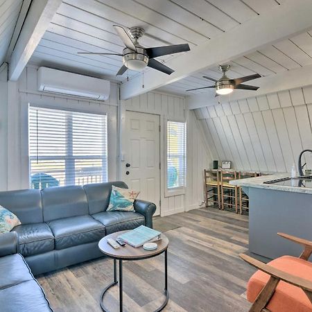 A-Frame Home With Deck - 2 Blocks To Surfside Beach! 外观 照片